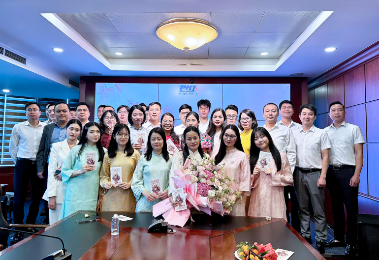 PNT Việt Nam chào mừng ngày Quốc tế Phụ nữ 8/3 rực rỡ