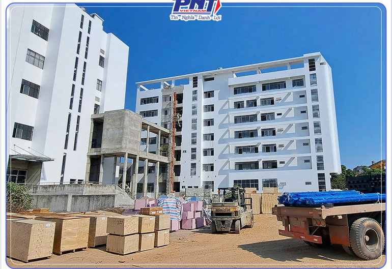 PNT Việt Nam: Danh mục sản phẩm thang máy, thang cuốn đa dạng từ nhập khẩu đến nội địa